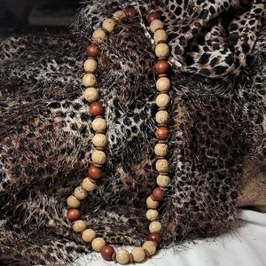 Wooden Beaded Necklace 1980s